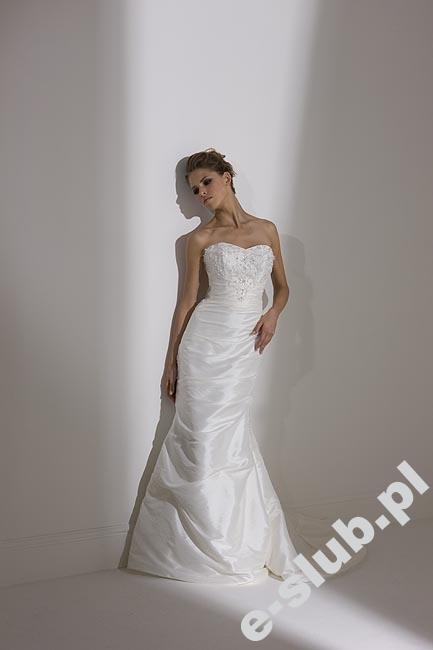 Pure Bridal Model 9466